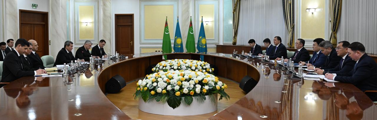 Kazakhstan, Turkmenistan aim for record-breaking trade turnover