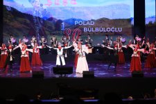 В Баку состоялся торжественный концерт в честь 80-летия Полада Бюльбюльоглу с участием именитых артистов (ФОТО)