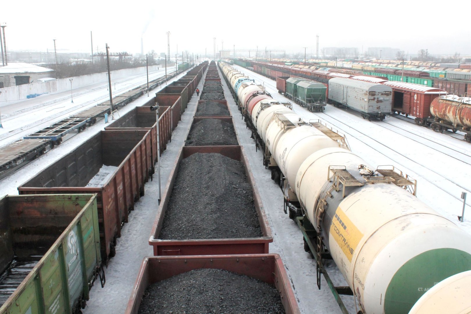 Kazakhstan extends limitations on wagon transport along Altynkol-Dostyk route
