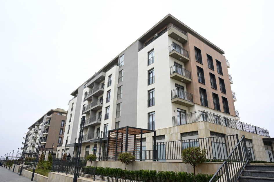 President Ilham Aliyev, First Lady Mehriban Aliyeva inspect conditions at "Aghdam Residence" residential complex (PHOTO/VIDEO)