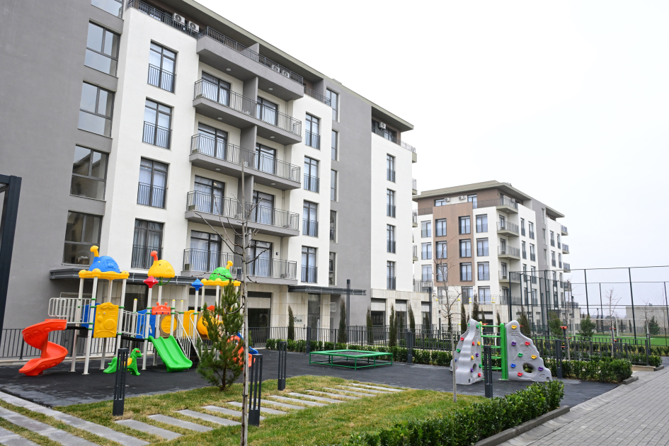 President Ilham Aliyev, First Lady Mehriban Aliyeva inspect conditions at "Aghdam Residence" residential complex (PHOTO/VIDEO)