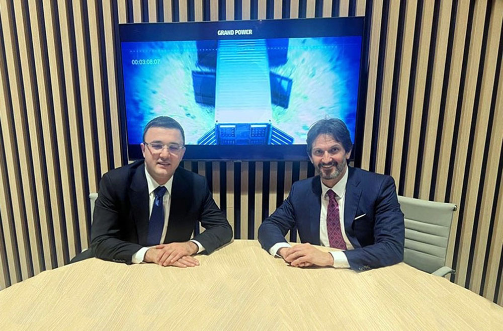 Azerbaijan, UAE kicking tires on military-technical cowork prospects in Abu Dhabi (PHOTO)