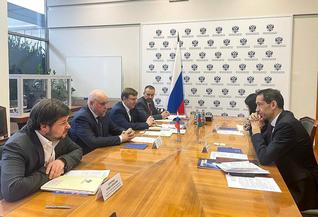 Обсуждено сотрудничество между Азербайджаном и Россией в электроэнергетической сфере (ФОТО)