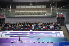 В Баку стартовал Кубок мира по прыжкам на батуте и тамблингу (ФОТО)