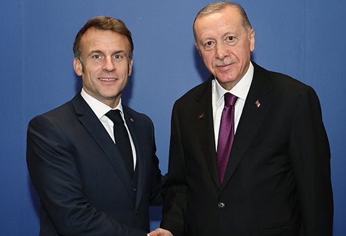 Эрдоган и Макрон обсудили ситуацию в Украине