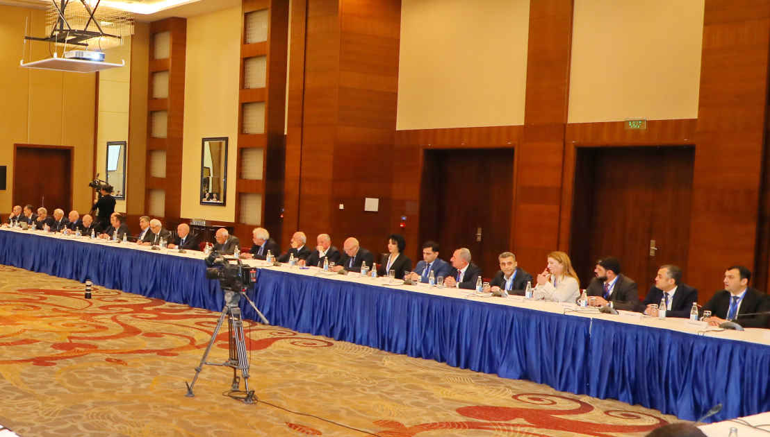 Azerbaijan's Baku hosts roundtable on sovereignty restoration and formation of new political relations (PHOTO)