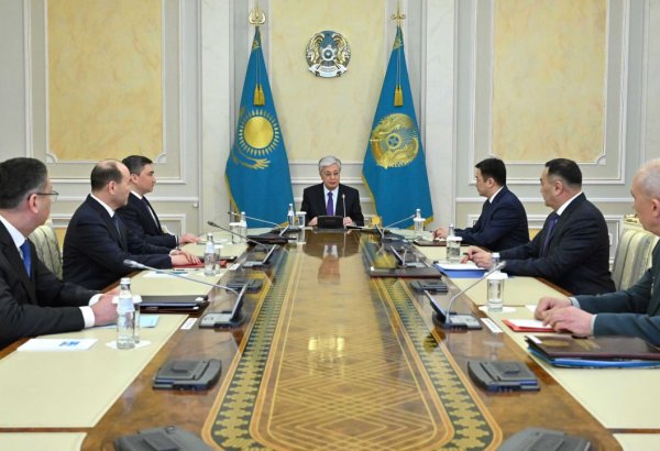 Kazakhstan rolling up sleeves to give its military facelift