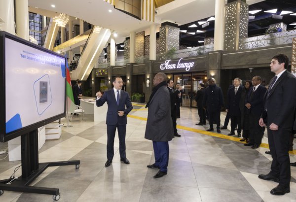 President of Guinea-Bissau visits ASAN Khidmet center (PHOTO)