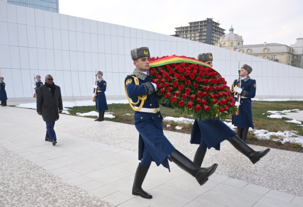 President of Guinea-Bissau visits Victory Park in Azerbaijan's Baku (PHOTO)