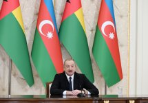 Президент Азербайджана Ильхам Алиев и Президент Гвинеи-Бисау Умару Сисоку Эмбало выступили с заявлениями для прессы (ФОТО/ВИДЕО)