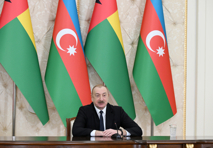 Президент Азербайджана Ильхам Алиев и Президент Гвинеи-Бисау Умару Сисоку Эмбало выступили с заявлениями для прессы (ФОТО/ВИДЕО)
