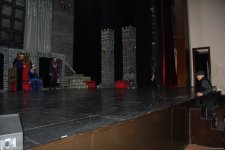 Баку в преддверии грандиозной премьеры "Гамлета" – занавес "Сад земных наслаждений" и величина Эйнштейна (ФОТО)