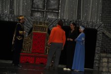 Баку в преддверии грандиозной премьеры "Гамлета" – занавес "Сад земных наслаждений" и величина Эйнштейна (ФОТО)