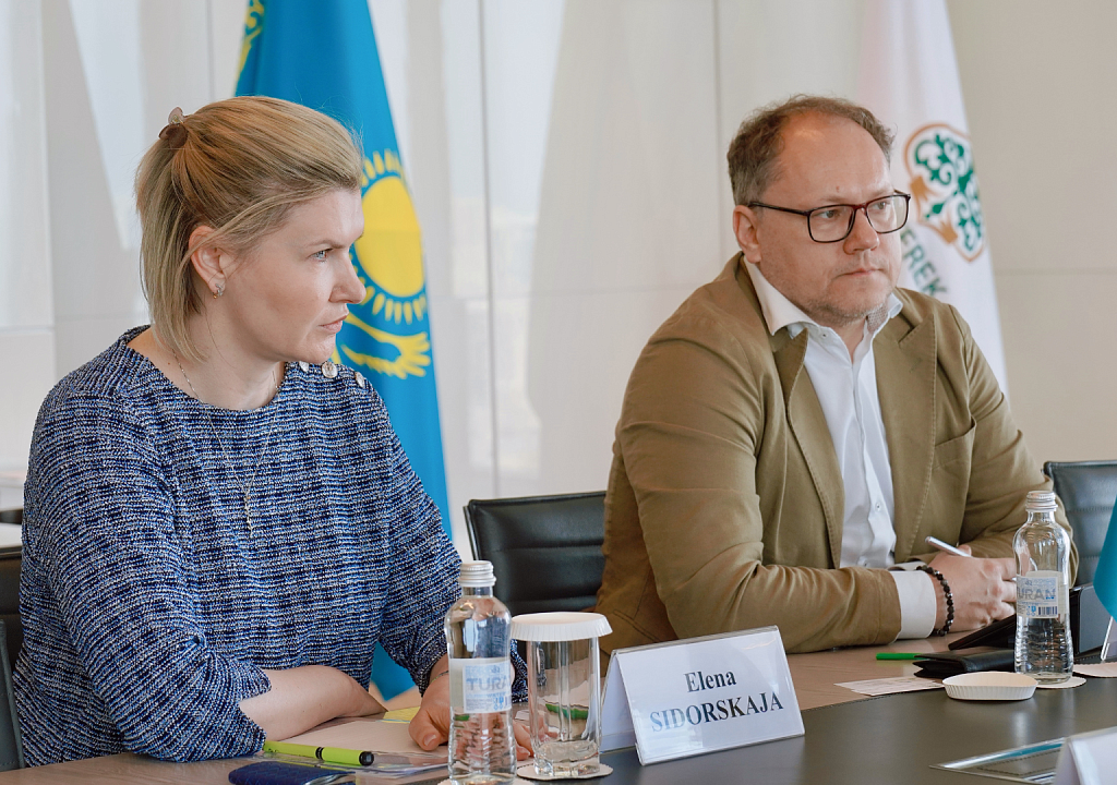 Baiterek Holding in Kazakhstan seeks enhanced export co-op with Germany’s AKA Bank