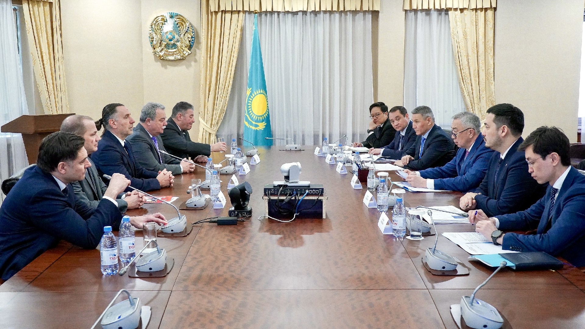 Kazakhstan attracts Hungarian investors for feed and premix production facilities