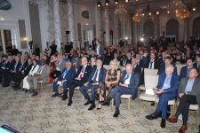 Завершился второй день XII Глобального Бакинского форума (ФОТО)