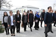 Президент Ильхам Алиев и Первая леди Мехрибан Алиева зажгли новрузовский костер вместе с жителями села Гасанриз Агдеринского района (ВИДЕО/ФОТО)