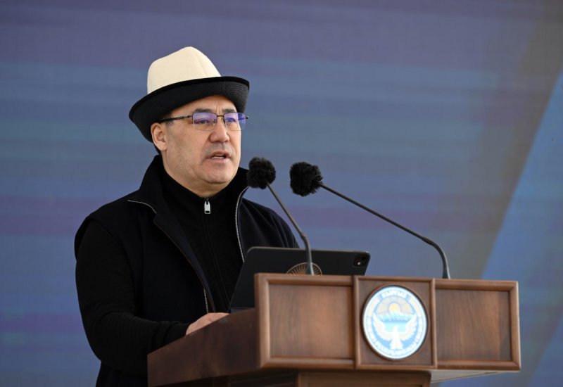 President Sadyr Zhaparov casts his vote in early parliamentary elections in Kyrgyzstan