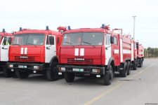 Азербайджан направил материально-техническую помощь в Кыргызстан (ФОТО)