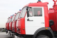 Азербайджан направил материально-техническую помощь в Кыргызстан (ФОТО)