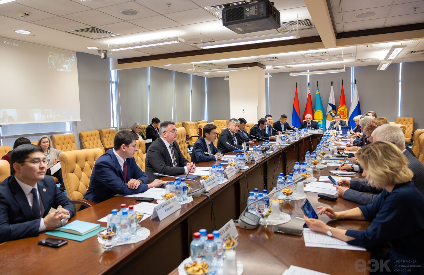 EAEU, Iran discuss strategic transport links in preparation for free trade deal