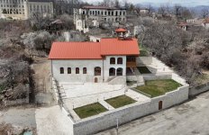 Президент Ильхам Алиев и Первая леди Мехрибан Алиева приняли участие в открытии ряда объектов в Шуше и ознакомились с проводимыми строительными работами (ФОТО/ВИДЕО)