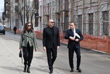 Президент Ильхам Алиев и Первая леди Мехрибан Алиева приняли участие в открытии ряда объектов в Шуше и ознакомились с проводимыми строительными работами (ФОТО/ВИДЕО)
