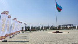 В селе Сарыджалы Агдамского района планируется строительство 425 частных домов в два этапа (ФОТО)
