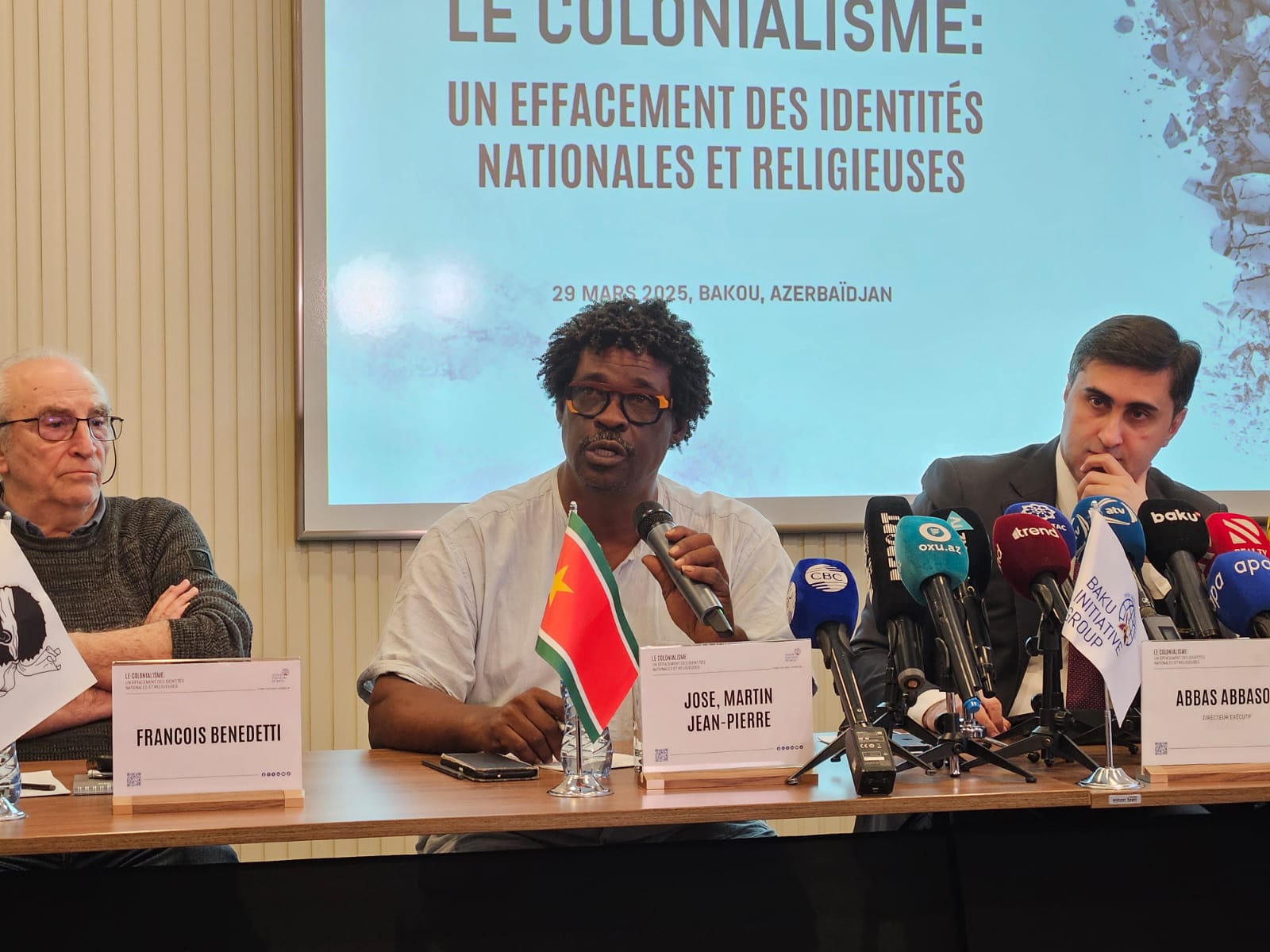 Azerbaijan's BIG organizes press conference ahead of int'l conference (PHOTO)