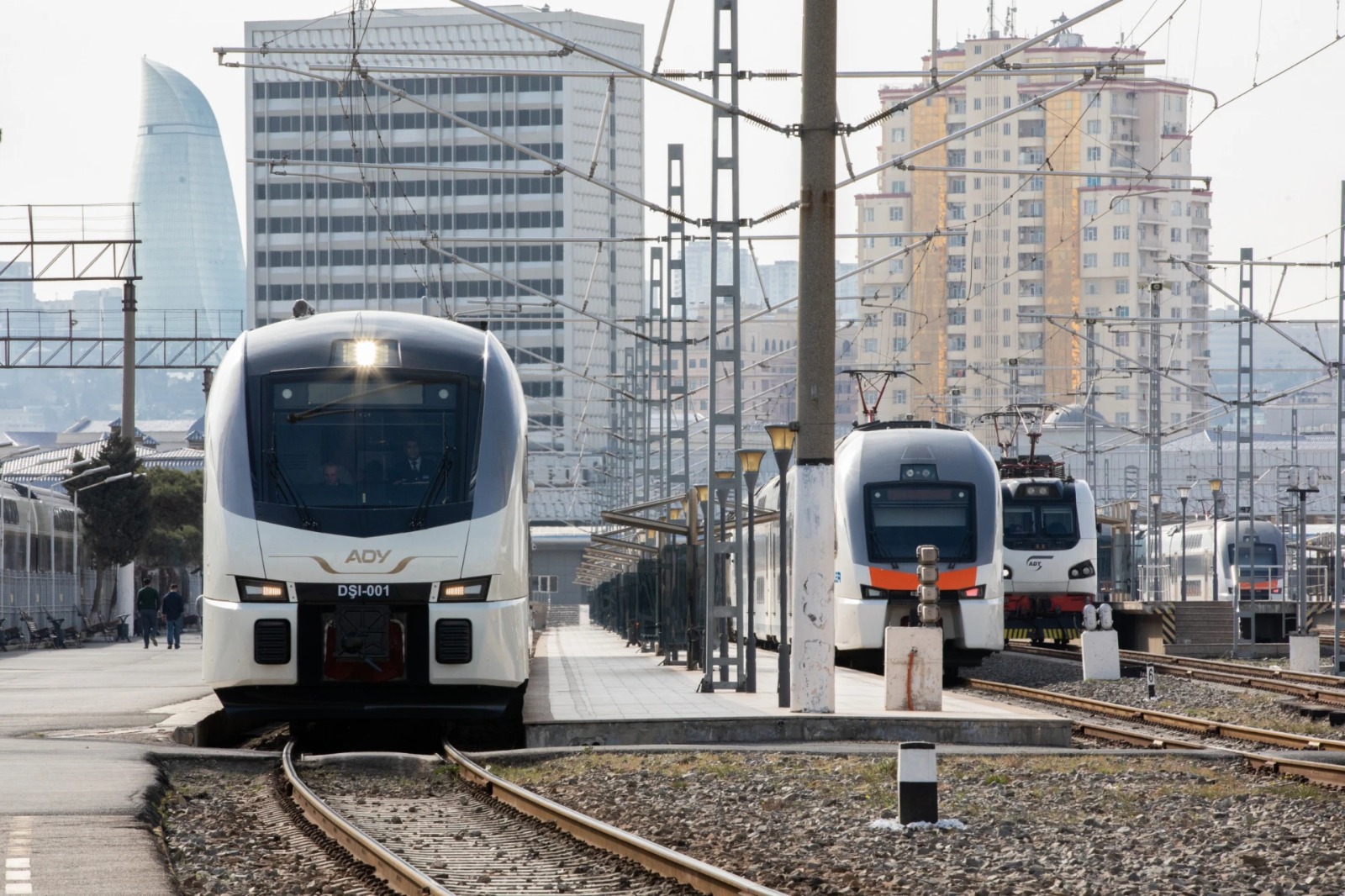 Swiss-minted train makes its debut on Azerbaijan's Absheron circular route (PHOTO)