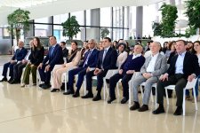 В Центре Гейдара Алиева состоялась презентация уникальной художественной композиции "Мое сердце принадлежит тебе" (ФОТО)