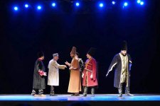 В Шеки показали спектакль о дочери последнего Карабахского хана Хуршидбану Натаван (ФОТО)
