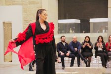 В Баку впервые прошла международная Неделя культуры и творческой моды (ФОТО)