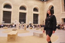 В Баку впервые прошла международная Неделя культуры и творческой моды (ФОТО)