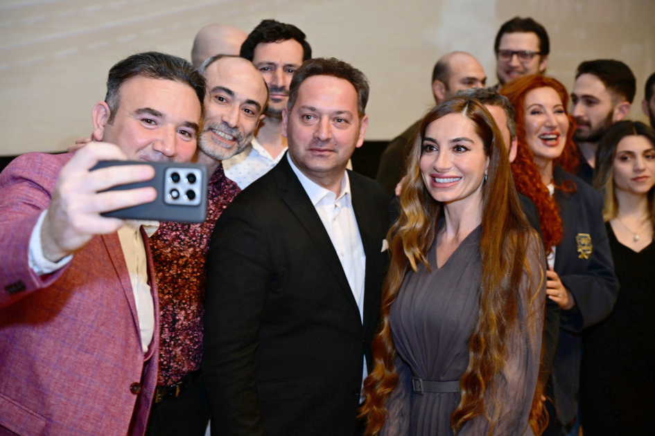 Президент Баку Медиа Центра Арзу Алиева приняла участие в церемонии презентации художественного фильма «Тагиев: Царь» в киноцентре «Низами» (ФОТО)