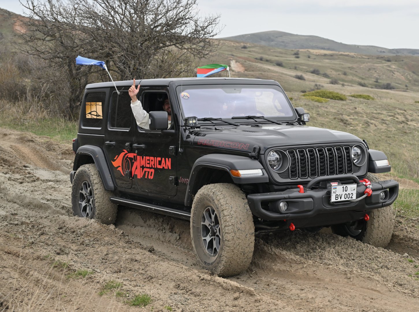 Автомобильная федерация Азербайджана организовала автопробег внедорожников
(ФОТО/ВИДЕО)