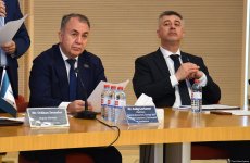 В Баку состоялось мероприятие на тему "Инновационные пути к более "зеленому" будущему: возобновляемая энергия и сокращение выбросов" (ФОТО)