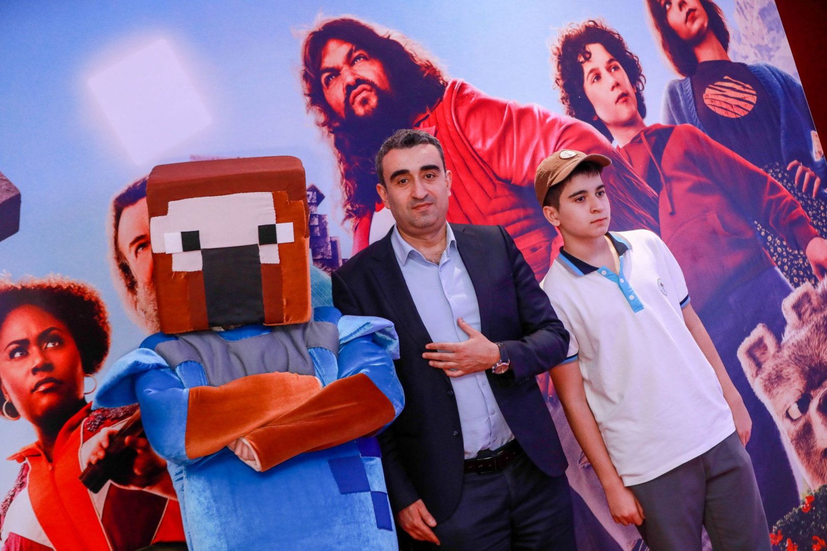 В Баку появился таинственный портал – праздник "Minecraft в кино" (ВИДЕО, ФОТО)