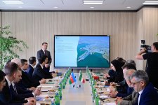 Делегация Ирана посетила Бакинский международный морской торговый порт (ФОТО)