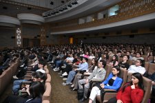 По инициативе вице-президента Фонда Гейдара Алиева Лейлы Алиевой в киноцентре "Низами" состоялся показ документального фильма (ФОТО)