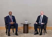 Президент Ильхам Алиев встретился с председателем Суверенного переходного совета Республики Судан (ФОТО/ВИДЕО)