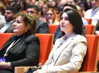 В Баку прошел 6-й Международный форум по искусственному интеллекту и большим данным (ФОТО)