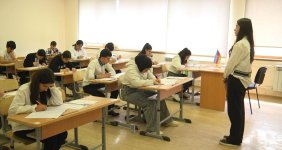 В Шуше, Ханкенди и Ходжалы впервые проводится выпускной экзамен (ФОТО)