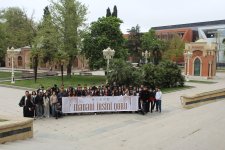 В Гяндже организован инфотур "Сохрани культурное наследие" (ФОТО)
