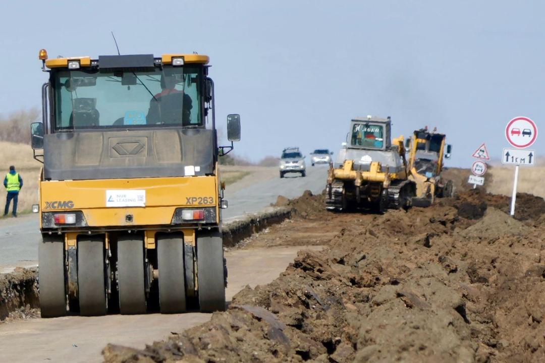 Kazakhstan launches first reverse lane road project in its Akmola region