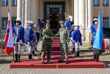 Обсуждены перспективы развития военного сотрудничества между Азербайджаном и Словакией (ФОТО)