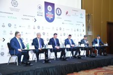 В Баку состоялся Национальный форум развития бизнеса (ФОТО)