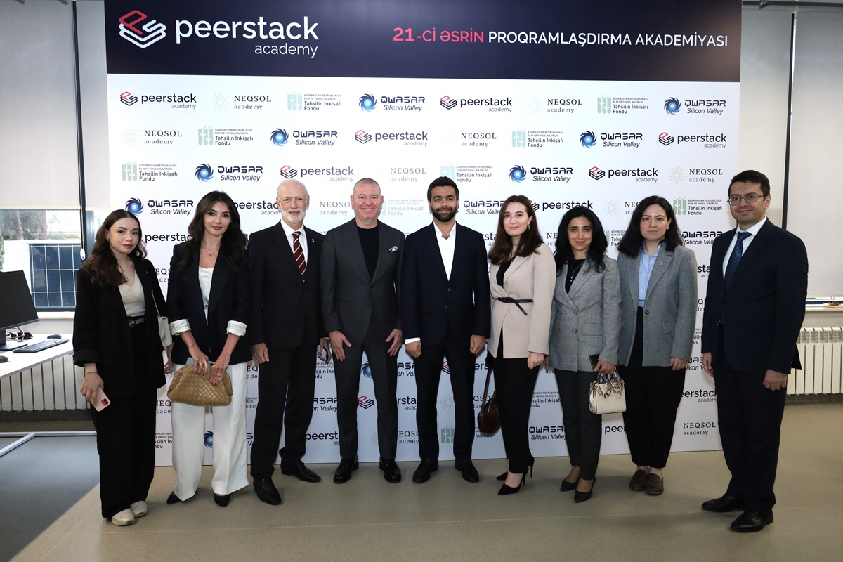 Peerstack Academy: образовательные IT программы Qwasar Silicon Valley теперь в Азербайджане (ФОТО)