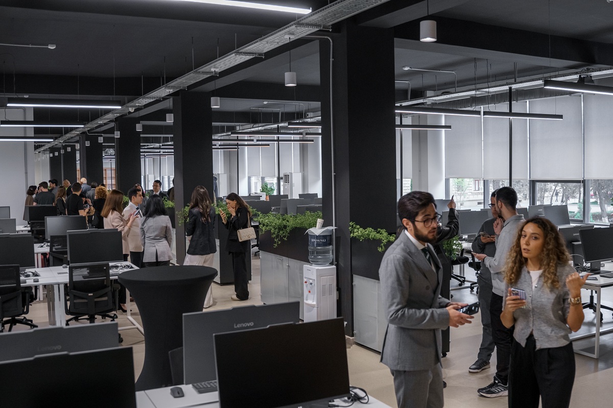 Peerstack Academy: образовательные IT программы Qwasar Silicon Valley теперь в Азербайджане (ФОТО)