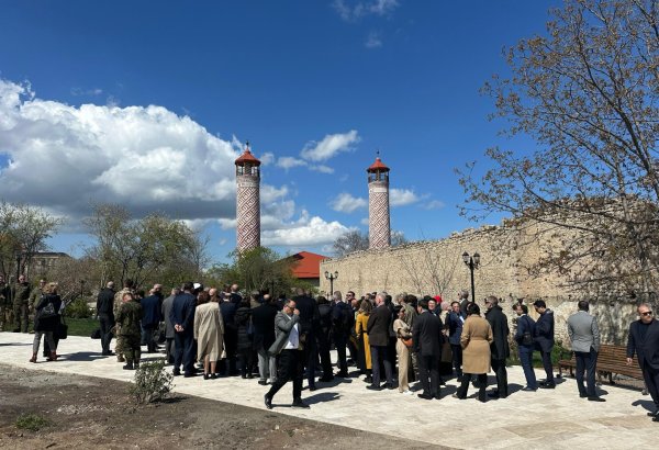 Diplomatic corps reps familiarize Azerbaijan's Shusha (PHOTO)
